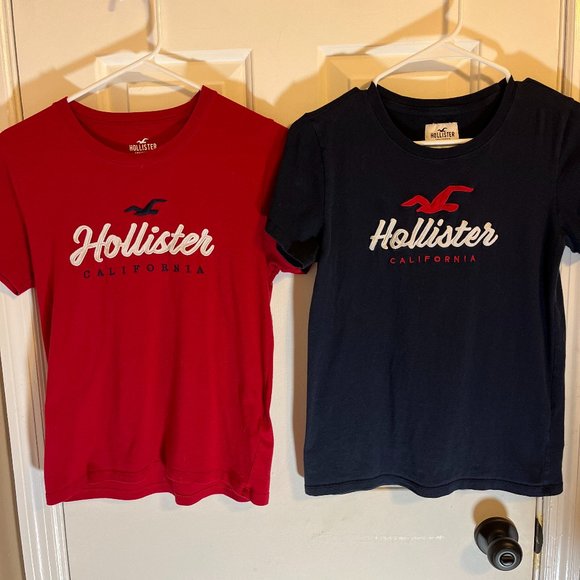 Hollister Tops - Red and Navy Hollister short sleeve t-shirts size S